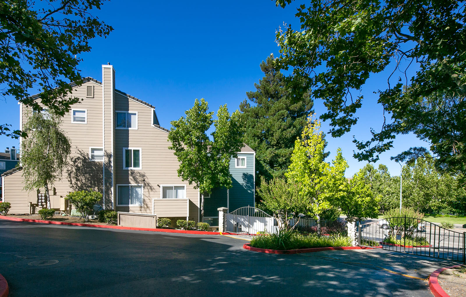 to Our Fairfield CA Apartments for Rent Home